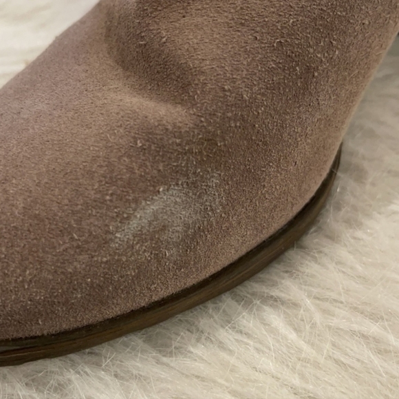 Blondo tan booties 8.5 almond toe - Picture 8 of 9